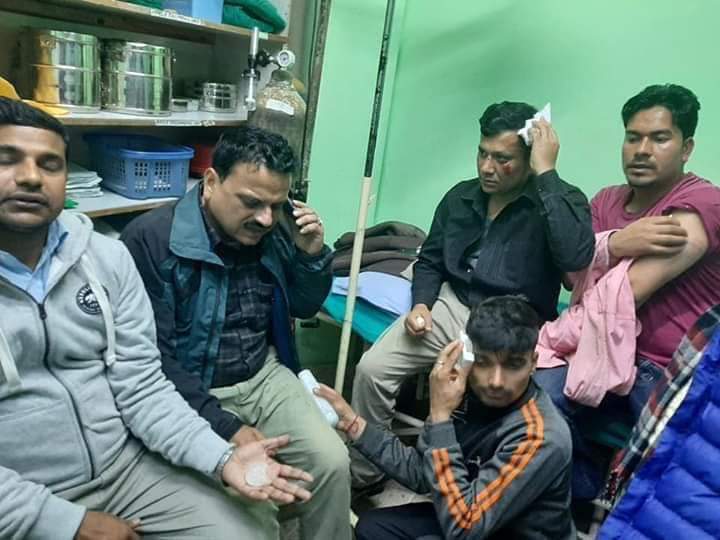 आर आर क्याम्पसमा नेबिसंघ र प्रहरी विच झडप, दर्जनौं घाइते
