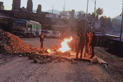 वडाध्यक्षको हत्याको छानबिन गर्न माग गर्दै  बिनायक बन्द