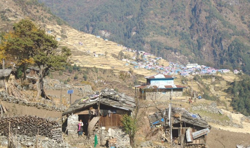 किमाथाङ्का नाका बन्द हुँदा १४ नेपाली सीमापारि रोकिए
