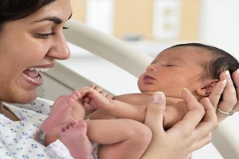 नवजात शिशुलाई भोटो र तोरीको तकियाका फाइदाहरु