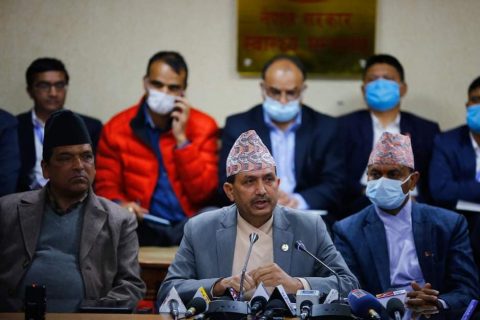 काठमाण्डौमा एक युवतीमा कोरोना संक्रमणको पुष्टी : स्वास्थ्यमन्त्रीको आकस्मिक पत्रकार सम्मलेन