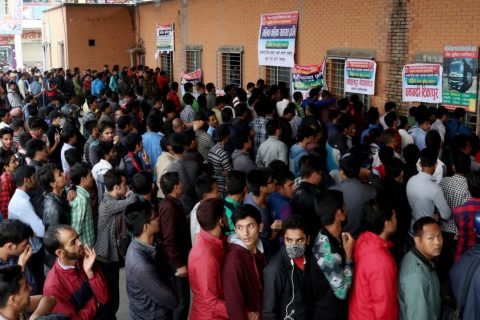 कोरोना कहर : ४ दिनमा झण्डै पाँच लाखले छाडे काठमाण्डौ