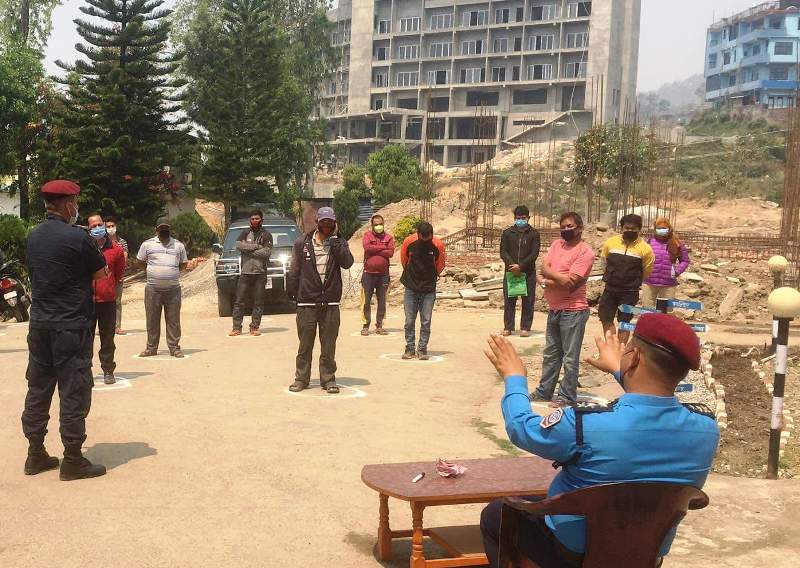 गोरखामा लडडाउन उल्लंघन गर्नेहरुका लागि प्रहरीले थाल्यो अभिमुखीकरण कक्षा