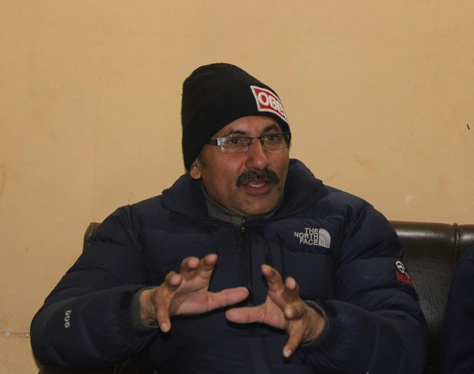 नेकपाका केन्द्रिय सदस्य न्यौपाने लेख्नुहुन्छ ‘पुँजीपति वर्गसँग पसिनाको मर्म बुझ्ने चेतना नै हुँदैन’