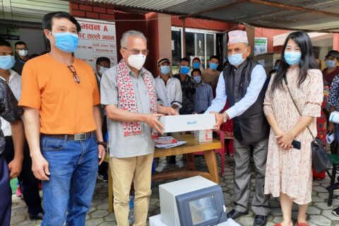 गोरखा अस्पताललाई रगत परीक्षणका लागि अत्याधुनिक प्रयोगशाला मेसिन हस्तान्तरण