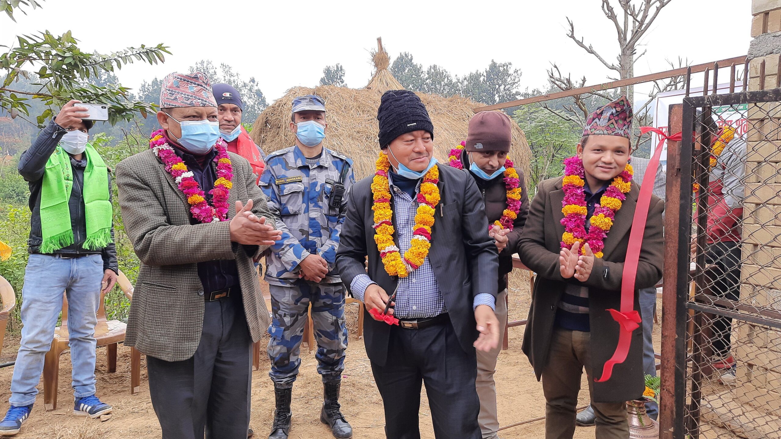तिनवटै तहका सरकारको प्राथामिकतामा कृषि क्षेत्र : कृषिमन्त्री थापामगर