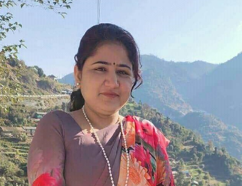 लुम्बिनी प्रदेशकी सांसद ओलीको आउजाउ जारी :फेरि एमाले छोडर फर्किइन माओबादीमा