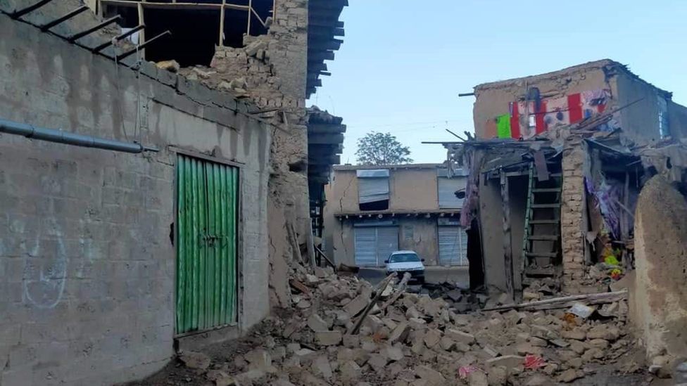 अफगानिस्तानमा भूकम्पः मृतकको संख्या ९५० पुग्यो