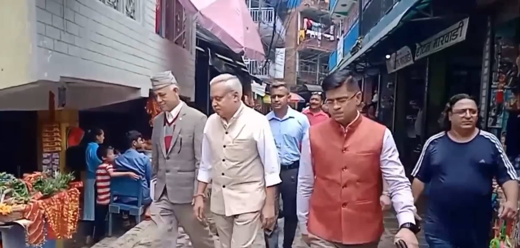 नेपालका लागी भारतीय राजदुत श्रीवास्तवद्धारा मनकामना मन्दिर दर्शन