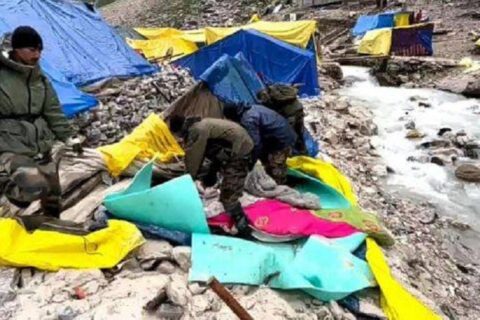 अमरनाथमा भारी वर्षापछि बाढी आउँदा १६ जनाको मृत्यु