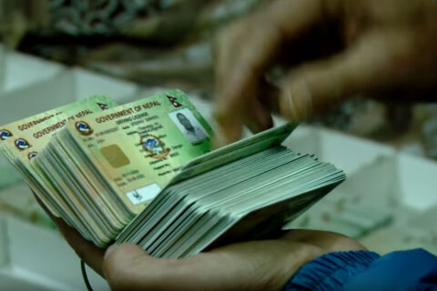 चितवनमा रोकियो लाइसेन्स वितरण प्रक्रिया