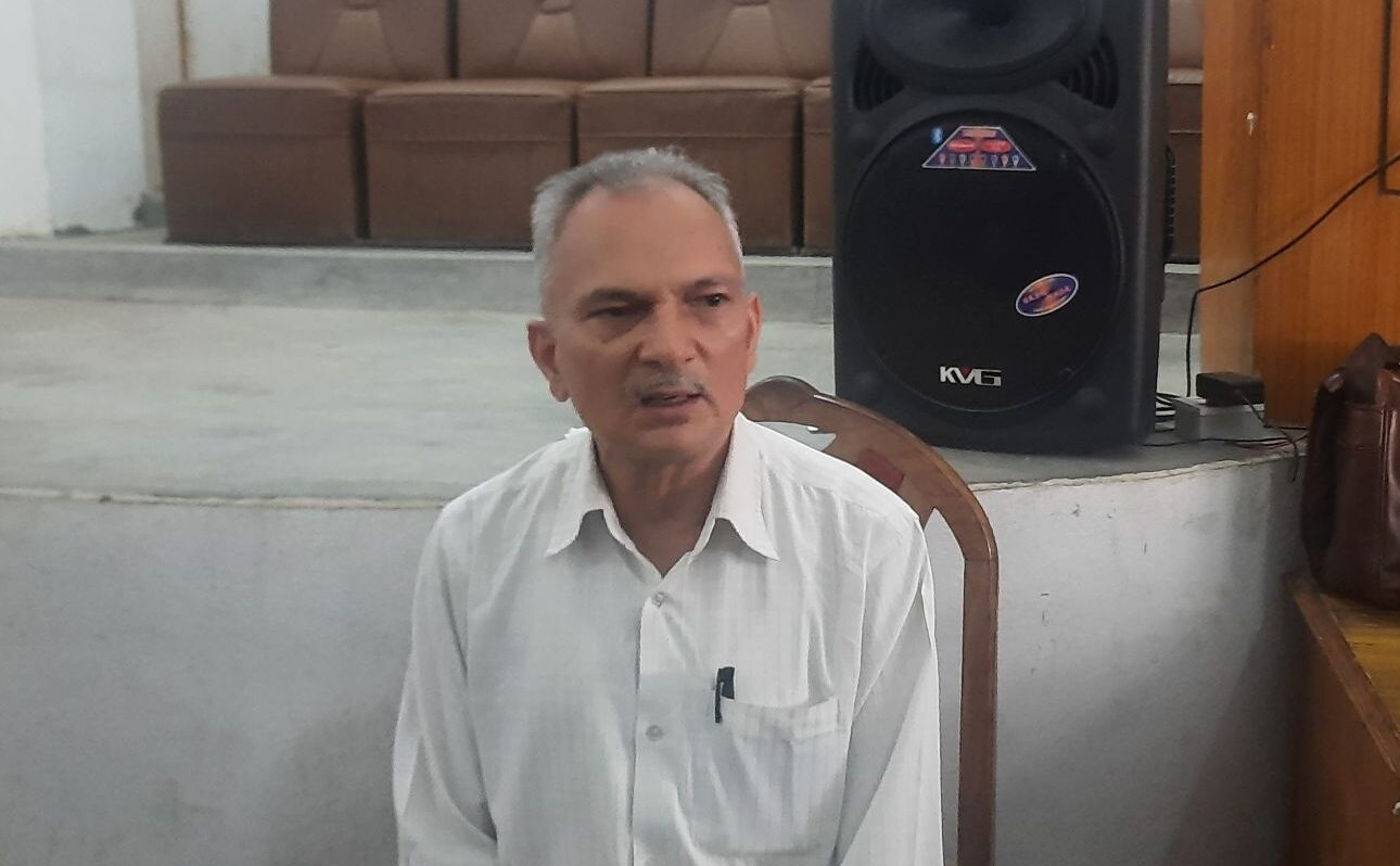 देश र जनतालाई केन्द्रमा राखेर काम गर्नुपर्छ : डा भट्टराई   
