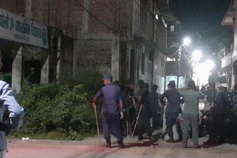 उम्मेदवारको नाम टुंग्याउन बसेको कांग्रेस क्षेत्रीय भेलामा माइन्युट खोसाखोस