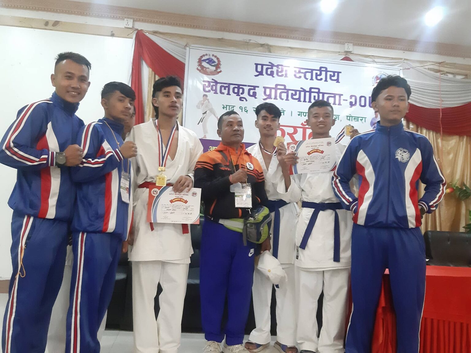 गोरखालाई प्रदेश स्तरीय कराँते प्रतियोगितामा तिन स्वर्ण सहित आठ पदक