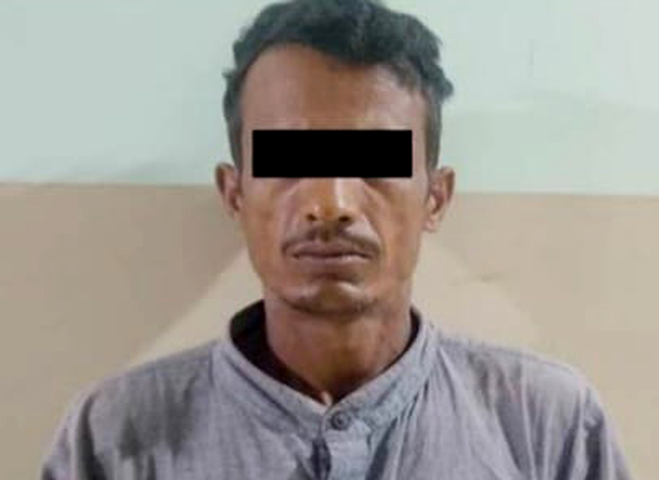 तीन जनाको हत्यामा संलग्न रहेको आरोपमा एक प्रक्राउ
