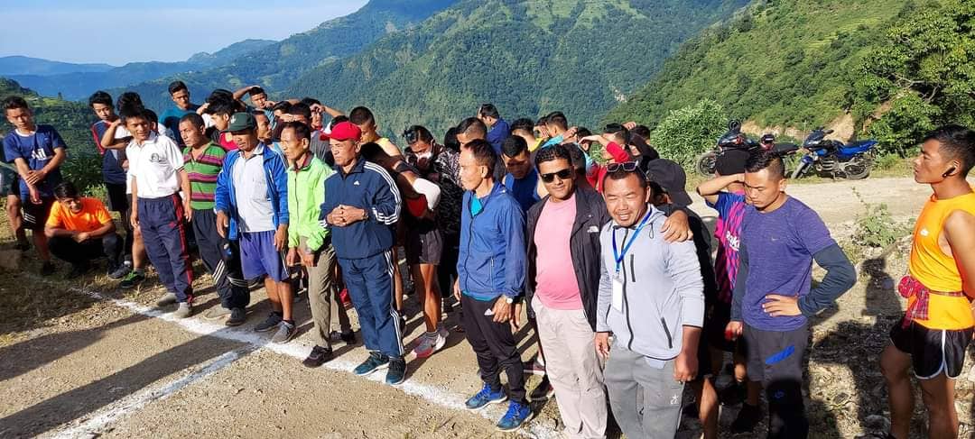 बारपाक खुल्ला दौड प्रतियोगिताको उपाधीलाई गुरुङलाई