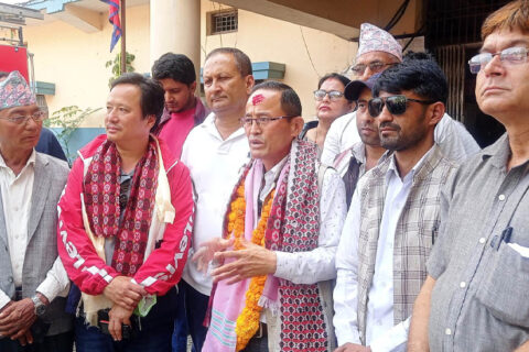 निधन भएका शेखरचन्द्रको ठाउँमा मानबहादुरले गरे मनोनयत दर्ता