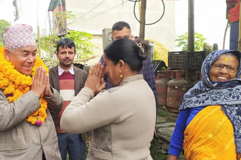 यस्तो छ लमजुङको चुनावी विश्लेषण : देव गुरुङलाई पृथ्वी सुब्बाले सरेन्डर गरिसके