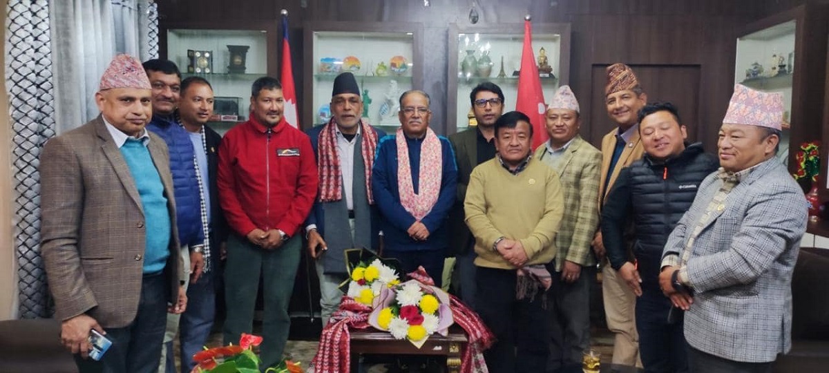 गोरखा-धादिङका जनप्रतिनिधिद्धारा बुढीगण्डकी आयोजना निमार्ण अघि बढाउन पहल गरिदिन प्रचण्ड संग माग