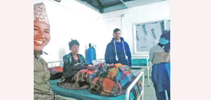 उपचार खर्च तिर्न नसक्दा अस्पतालमै बन्धक