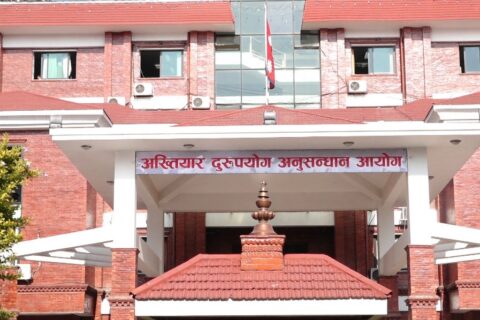 मृतकको नाममा भत्ता वितरण गर्ने ३ जना वडा सचिवविरुद्ध मुद्दा