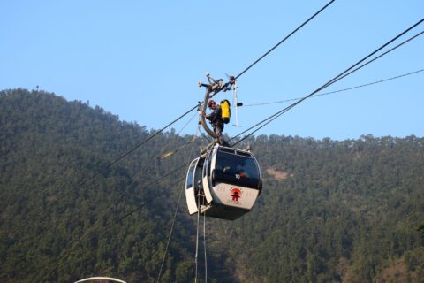 केवलकार रोकिएमा गरिने उद्वार सम्बन्धि सशत्रले गर्यो अभ्यास