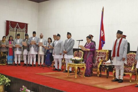 उपप्रधानमन्त्री लिङ्देनसहित नयाँ मन्त्रीहरूले लिए शपथ