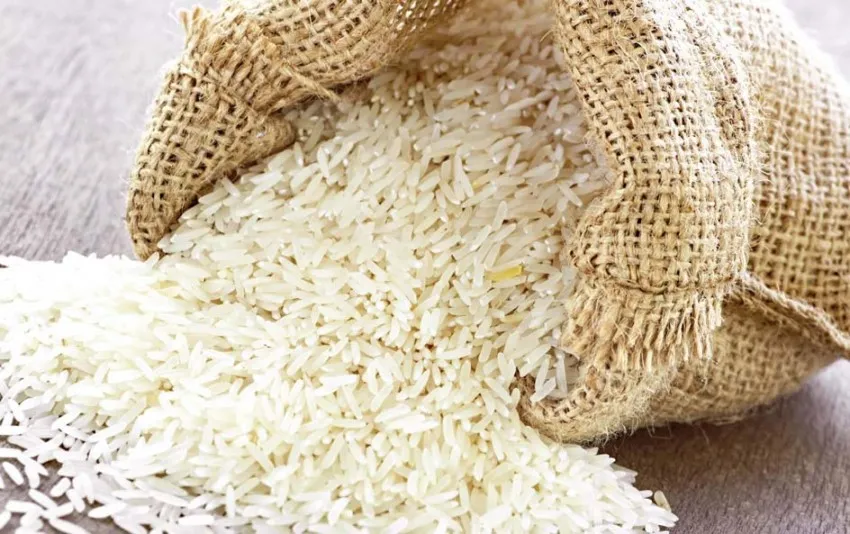 गोरखामा आइपुग्यो ढुवानी अनुदानको चामल, भोलीदेखि कार्यालय समयमा खरिद गर्न सकिने
