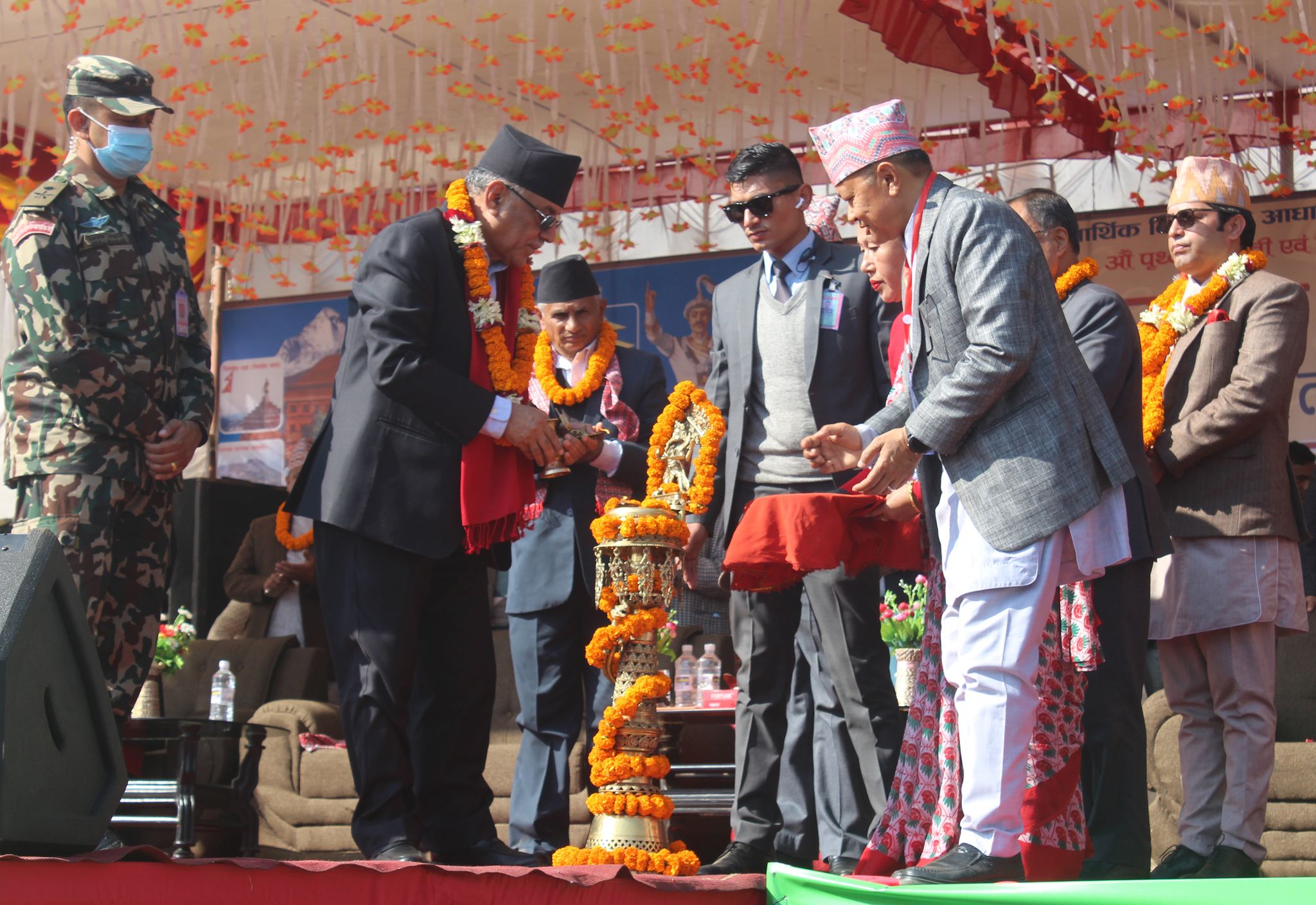 साझा प्रधानमन्त्रीको रुपमा ठूलो जिम्मेवारी र चुनौती पनि थपिएको छ  : प्रधानमन्त्री दाहाल