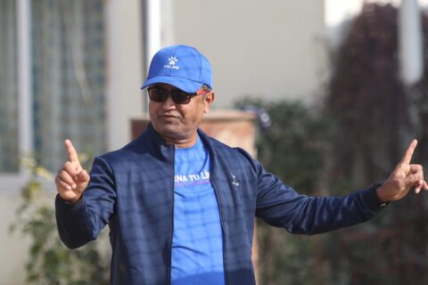 राष्ट्रिय क्रिकेट टिमको प्रमुख प्रशिक्षकमा मोन्टी देशाई नियुक्त