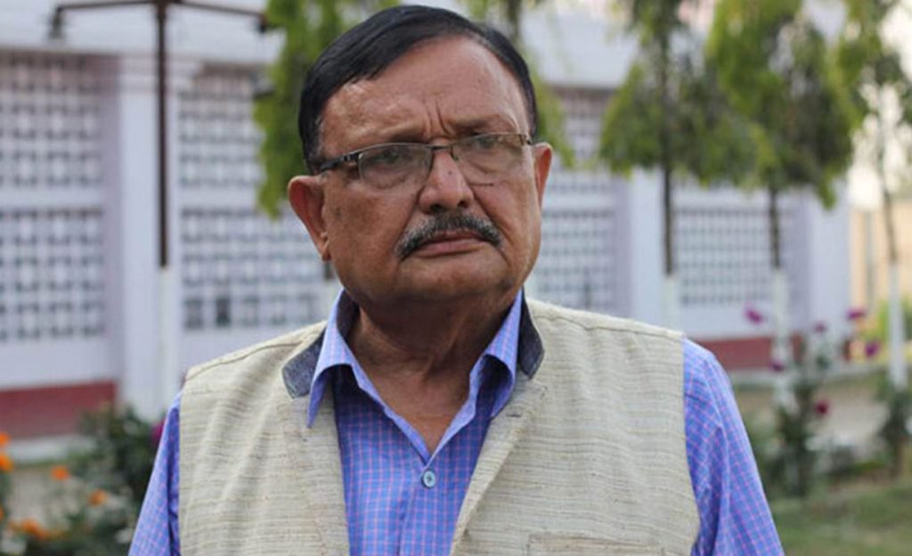 राष्ट्रपति चुनावमा मतदान गरेर निस्किने क्रममा लडेर प्रदेश सांसद न्यौपाने घाइते