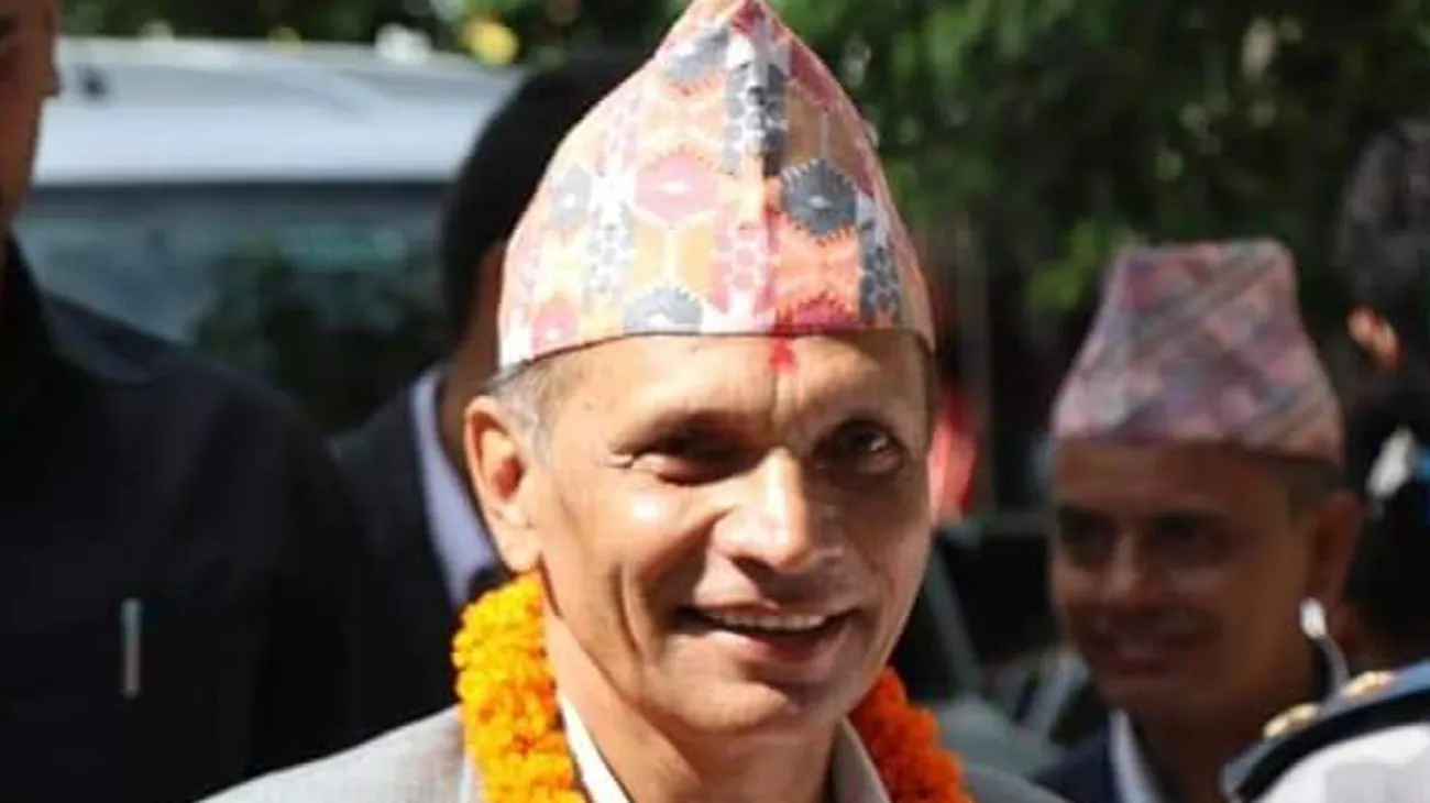 गण्डकी सरकारबाट बाहिरिने माओवादीको निर्णय