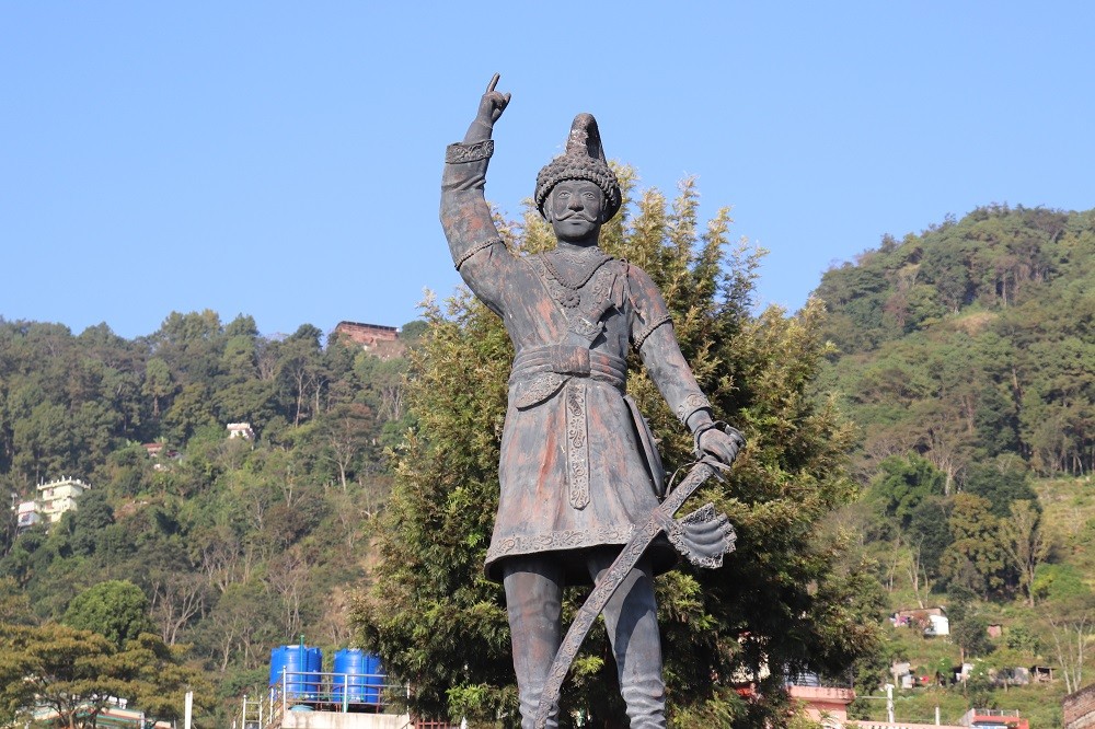 गोरखामा महिलाहरुलाई पृथ्वीनारायण शाहको मूर्ति बनाउन तालिम