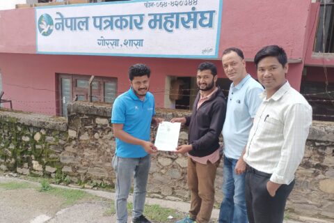 क्रियाशिल पत्रकारलाई पनि नविकरण नगर्ने महासंघको निर्णय प्रति चौतारीको आपत्ती, शाखालाई बुझायो ज्ञापन पत्र