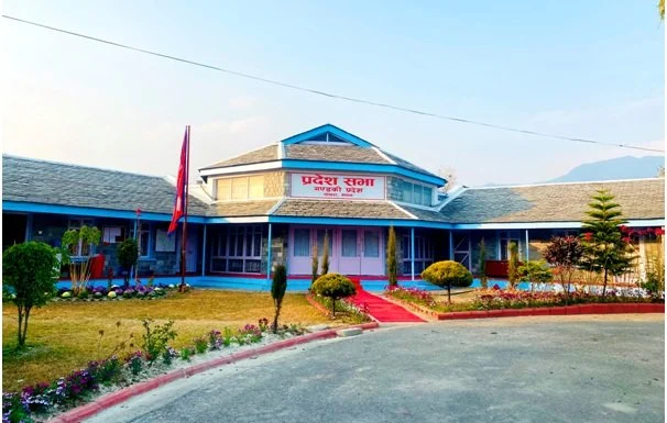  सङ्घ सरकारसमक्ष १० वटा माग राख्दै गण्डकी प्रदेश