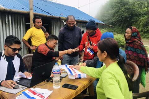 घरैमा सामाजिक सुरक्षा भत्ता पाएपछि बारपाक सुलिकोट गाउँपालिकाका जेष्ठ नागरिकहरु खुशी