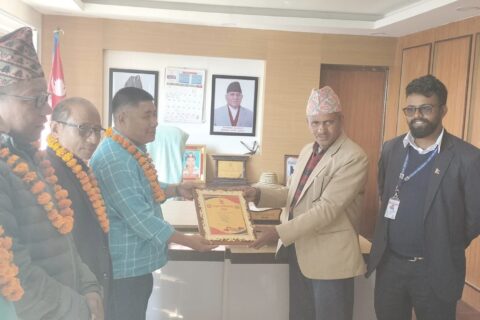 बारपाक सुलिकोट र गजुरी गाउँपालिका बिच असल अभ्यास आदानप्रदानका लागि छलफल