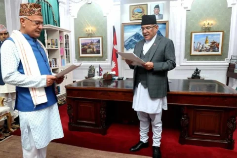 दीपक कार्कीले लिए वन तथा वातावरण राज्यमन्त्रीको शपथ
