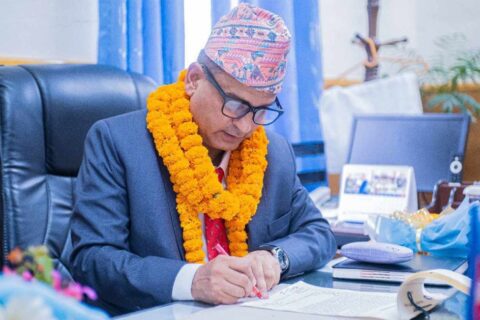 गण्डकीका मन्त्री देवकोटाको रिट वरिष्ठतम् न्यायाधीश राउतको इजलासमा