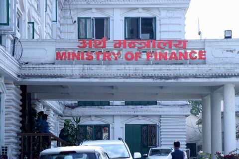 कोरोना बीमाको साढे ११ अर्ब बक्यौता भुक्तानी दिने तयारीमा सरकार