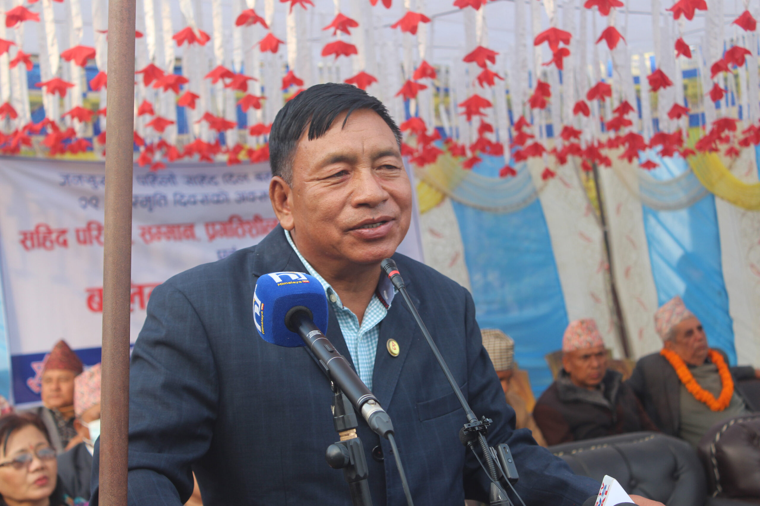 गणतन्त्रविरुद्ध सडकमा आउने प्रयास दिवा सपना मात्र हुन् ः पूर्वउपराष्ट्रपति पुन