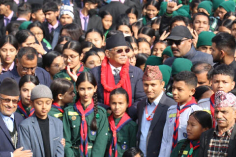 सामुदायिक विद्यालयको गुणस्तर सुधारमा सघाउने अध्यक्ष दाहालको प्रतिबद्धता
