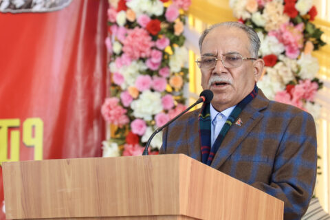 रुकुम पूर्वबाट चुनाव लड्ने प्रचण्डको घोषणा