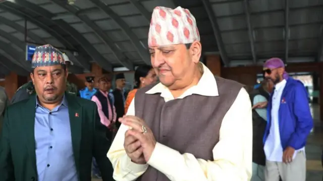 पूर्वराजा ज्ञानेन्द्र शाहको सुरक्षा कटौति