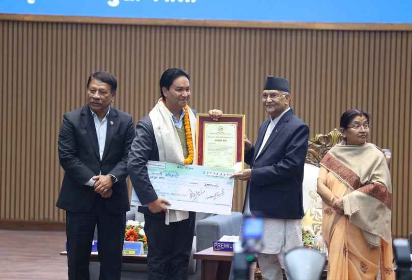 प्रधानमन्त्री राष्ट्रिय प्रतिभा पुरस्कारबाट गोरखाका ३ जना सम्मानित