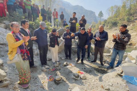 गाउँपालिकाको पहलमा खोर्लावेशीमा ५ करोडको लागतमा बेलीब्रिज निर्माण हुने