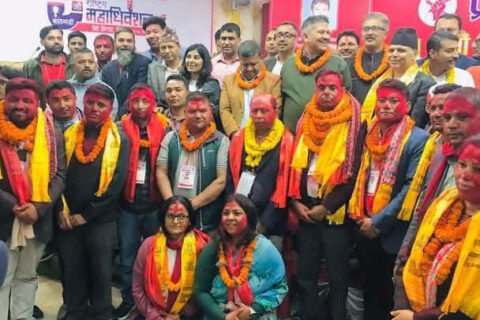 प्रेस सेन्टरको अध्यक्षमा गिरी निर्वाचित, अरू कुन पदमा कसले जिते ?