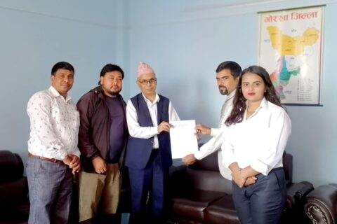 पत्रकारको हकहित र सुरक्षाका लागि प्रेस सेन्टर गोरखाले बुझायो १० बुँदे ज्ञापनपत्र