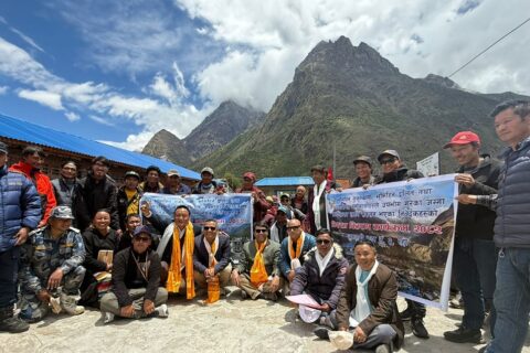 गोरखाको चुमनुब्रीका भूमिहीन नागरिकहरूलाई निस्सा वितरण