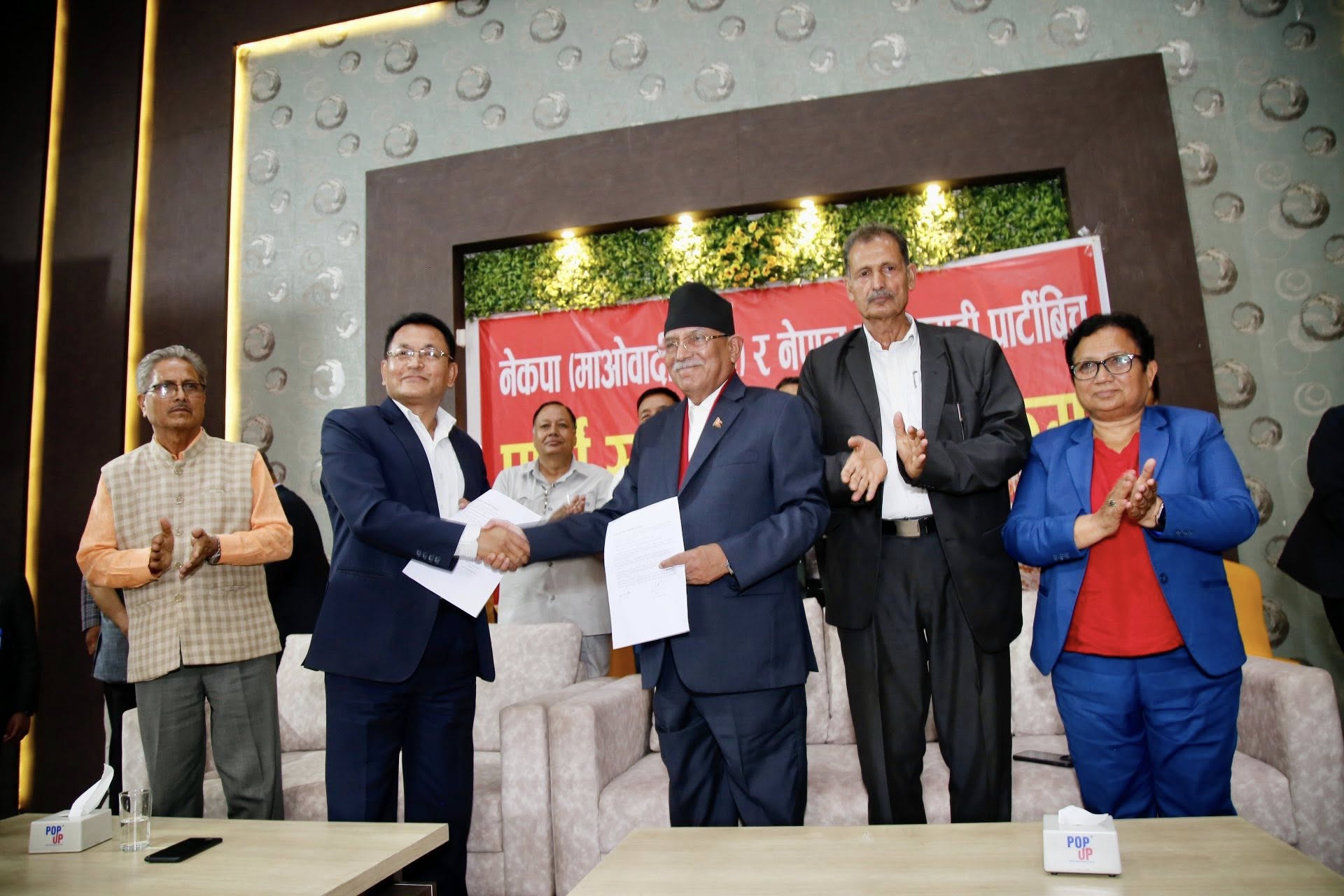 १० वर्षमा चारवटा पार्टी फेरेर माओवादीमा फर्किए गंगानारायण, पाए केन्द्रीय सचिवको पद